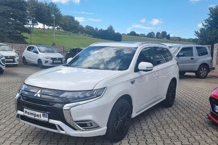 Mitsubishi Outlander 48.300 km 24.990 € Schneeberg 08289