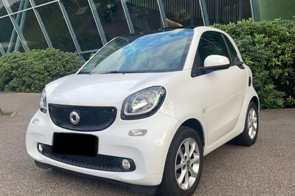 Smart ForTwo 78.741 km 7.999 € Sinsheim 74889