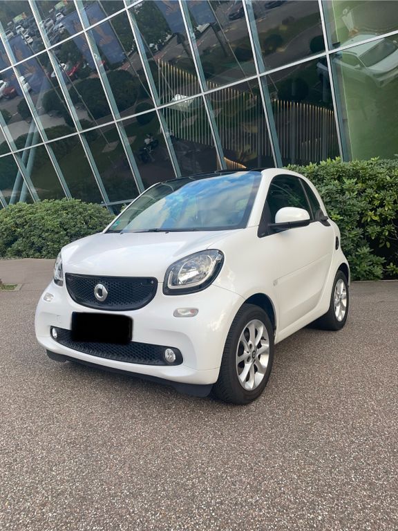 Smart ForTwo 78.741 km 7.999 € Sinsheim 74889