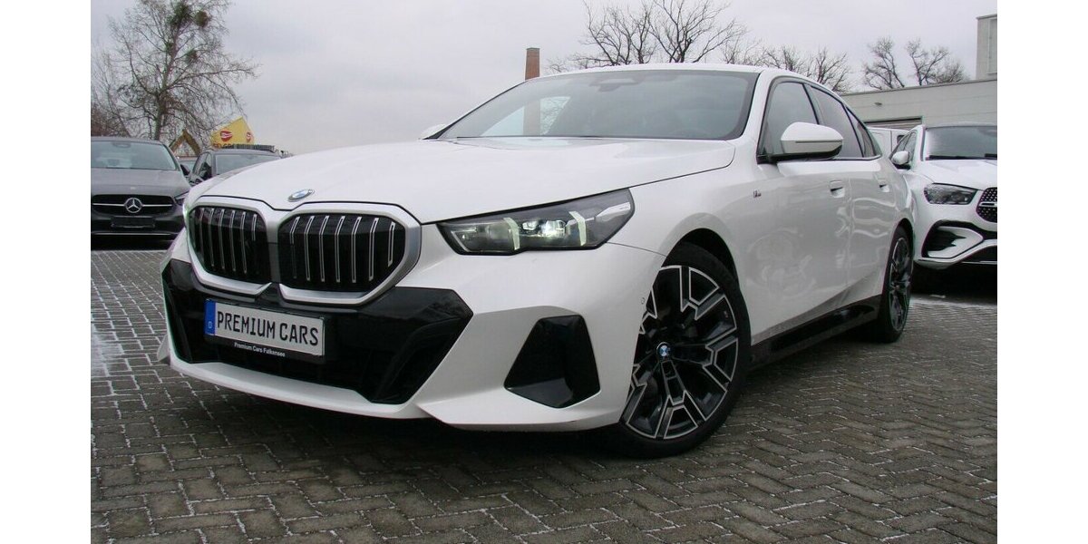 BMW 520 520d M Sport Pro Xdrive ACC 360º H&K ACC HUD 24.408 km 55.980 &euro; Falkensee 14612