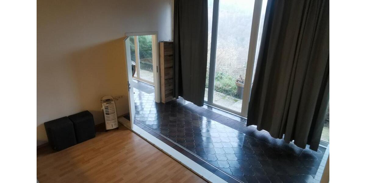 Loft - Studio - Atelier Altena - 2 Zimmer, 151 m&sup2;, 670&euro; | Angebot:26337634