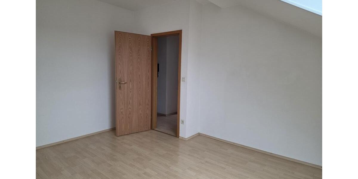 Dachgeschoßwohnung Landau in der Pfalz - 3 Zimmer, 65 m&sup2;, 630&euro; | Angebot:26448768