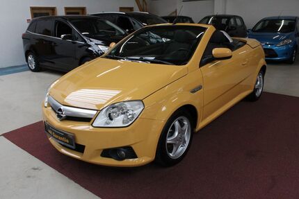 Opel Tigra 198.540 km 1.650 &euro; Rendsburg 24768