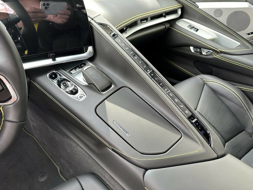 Corvette C8 Coupe Z51 Europa +Schmidt+Lift+3 Jahre Garantie 5.500 km 109.990 € Jaderberg 26349