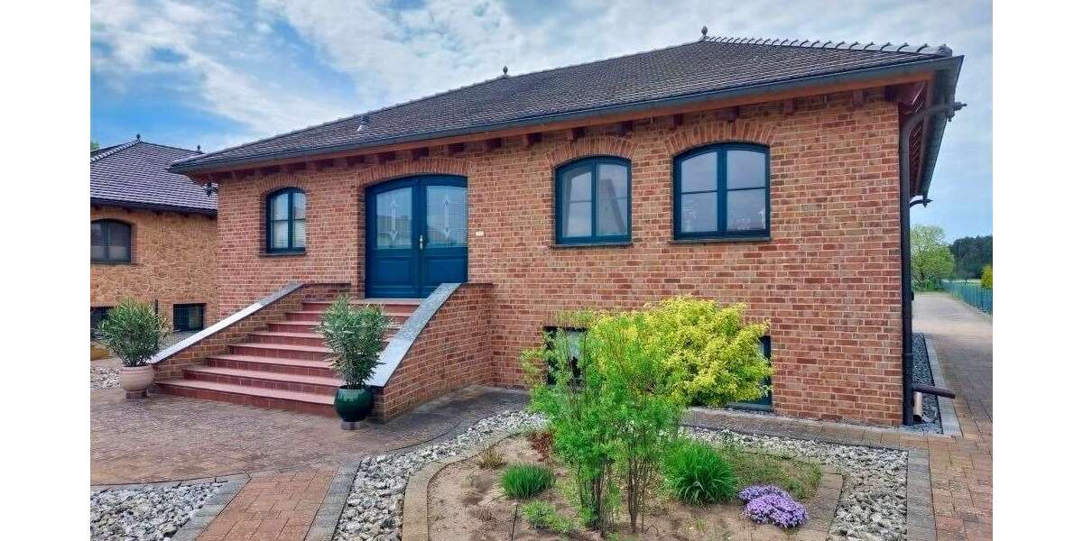 Einfamilienhaus Friedland - 4 Zimmer, 260 m&sup2;, 799.000&euro; | Angebot:26579030