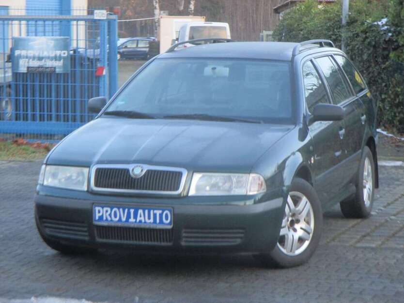 Skoda Octavia 188.728 km 450 € Hörlitz 01968
