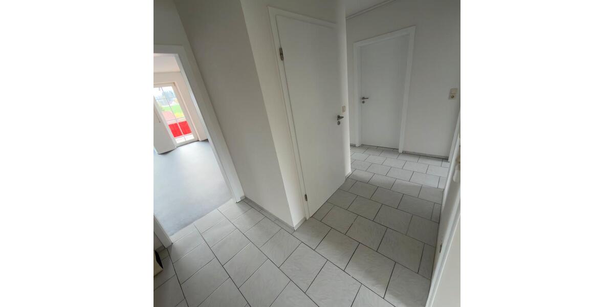 Etagenwohnung Bodenwöhr - 3 Zimmer, 76 m&sup2;, 620&euro; | Angebot:26183688