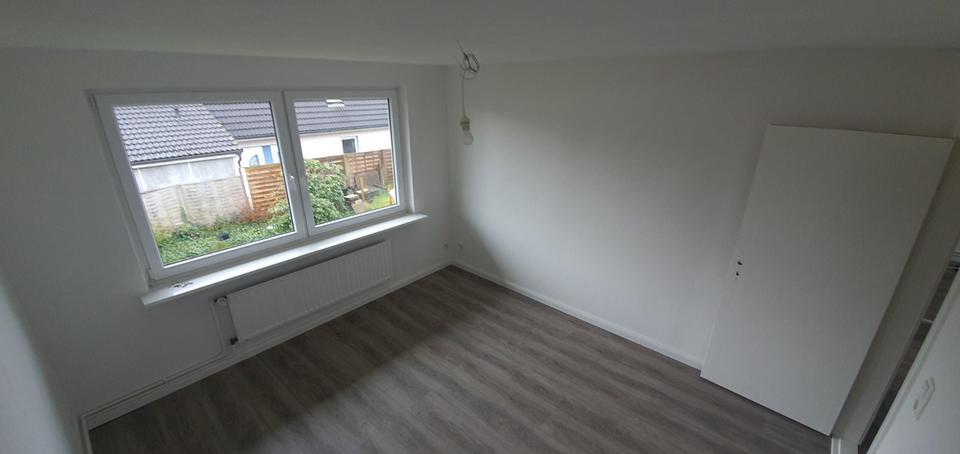 Charmante 3-Zimmer-Wohnung mit Balkon in Heide (WKK-Nähe)