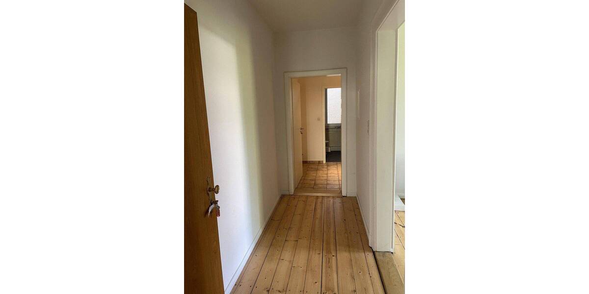 Etagenwohnung Hameln Innenstadt - 2 Zimmer, 36 m&sup2;, 375&euro; | Angebot:26799400