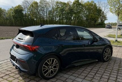 Cupra Born 51.300 km 24.560 &euro; Feldkirchen 85622