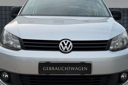 VW Caddy 111.425 km 7.999 &euro; Döbeln 04720