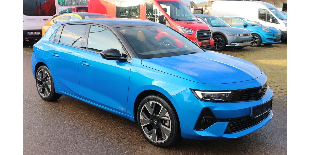 Opel Astra Electric 11.800 km 23.500 &euro; Ellwangen - Neunstadt 73479