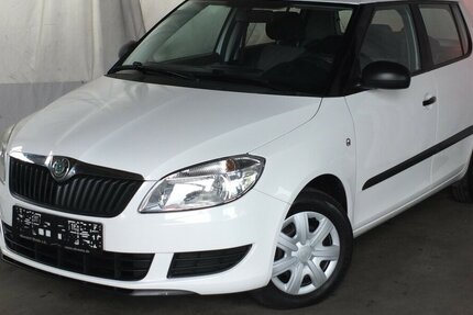 Skoda Fabia CLASSIC KLIMA NEUE STEUERKETTE*WARTUNG 150.000 km 3.908 € Köln 50858