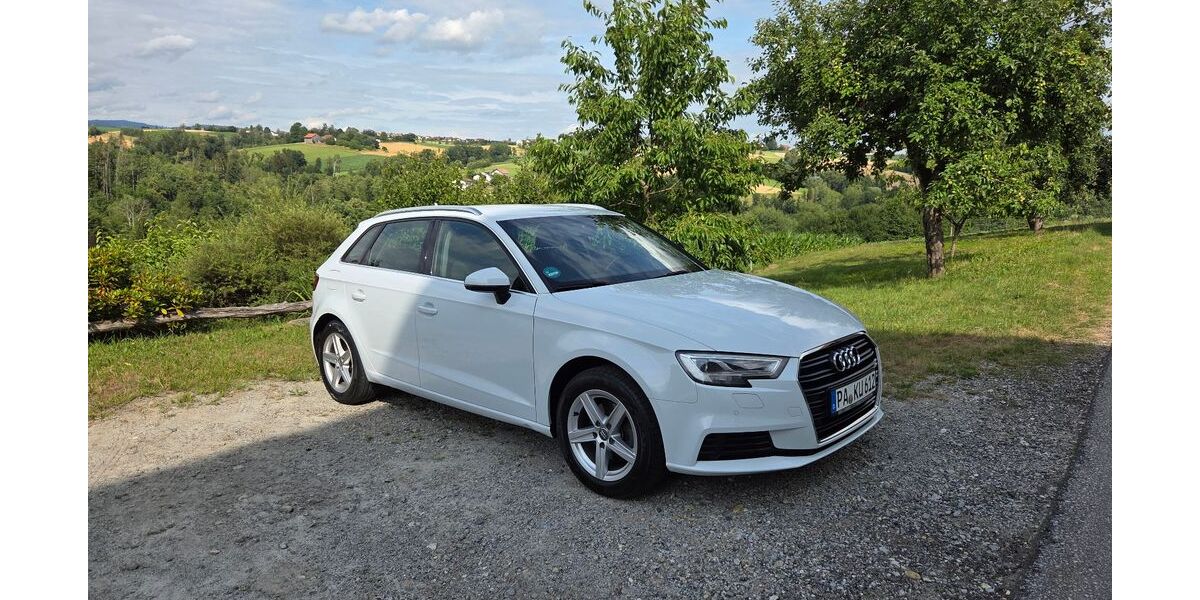 Audi A3 116.600 km 12.900 &euro; Salzweg 94121