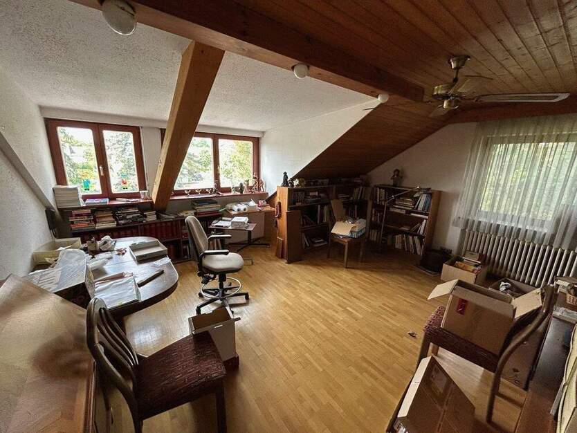 DHH in Erlangen - Kosbach...gut gelegen, Vorrath-Bau 6 zimmer