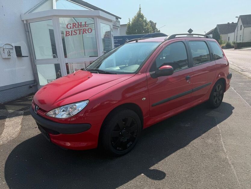 Peugeot 206 111.630 km 1.999 € Lindenholzhausen 65551