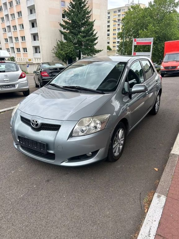 Auris