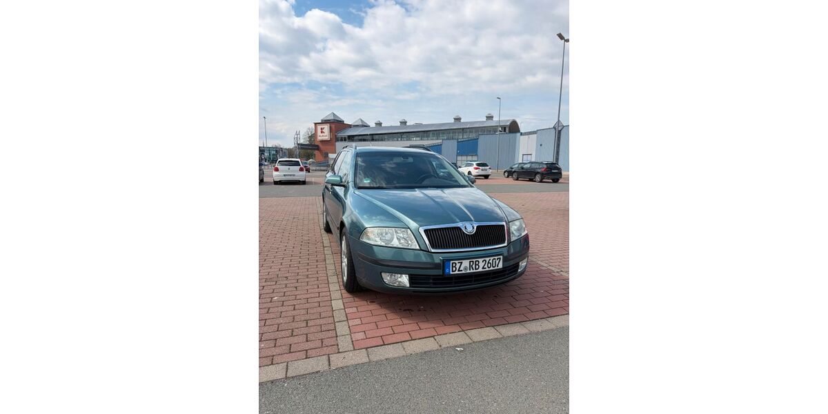 Skoda Octavia 208.000 km 4.500 &euro; Zwickau 08066