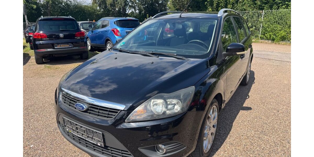 Ford Focus 183.697 km 2.799 &euro; Minden 32429