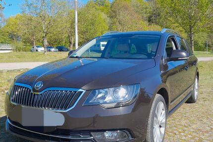 Skoda Superb 251.000 km 8.400 &euro; Ziemetshausen 86473