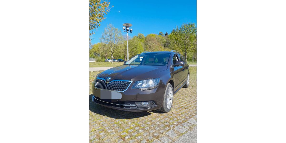 Skoda Superb 251.000 km 8.400 &euro; Ziemetshausen 86473