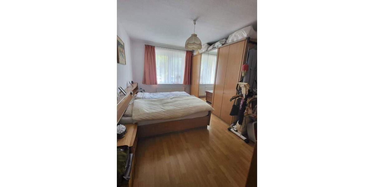 Etagenwohnung Weißenfels Burgwerben - 3 Zimmer, 67 m&sup2;, 59.000&euro; | Angebot:25729804