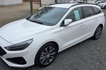 Hyundai i30 2.550 km 22.500 &euro; Heidenau 01809