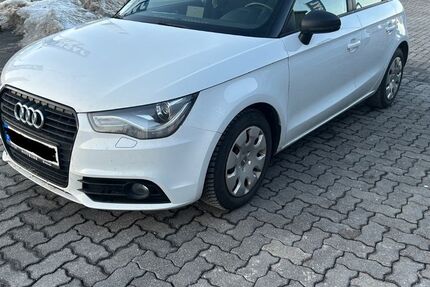 Audi A1 132.000 km 8.990 &euro; Winterberg 59955