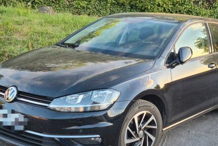 VW Golf 97.000 km 16.299 &euro; Winningen 56333