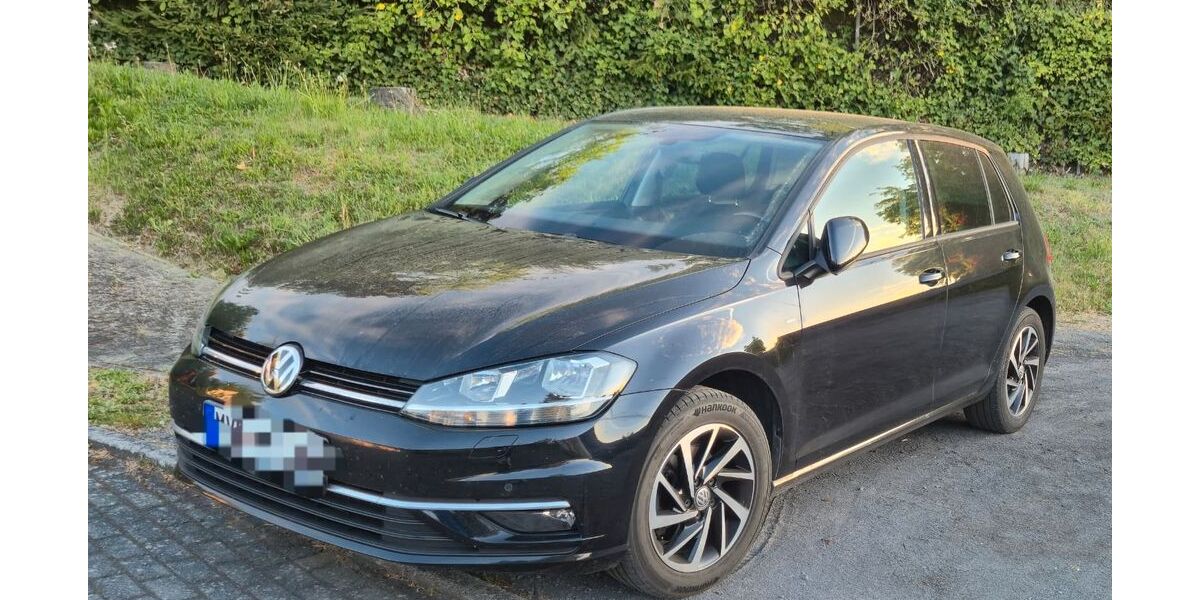 VW Golf 97.000 km 16.299 &euro; Winningen 56333