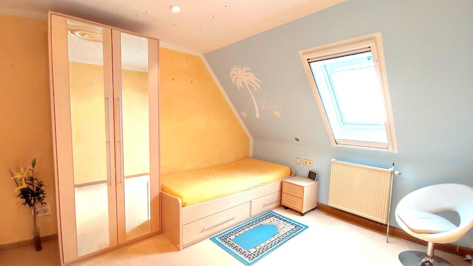 Reihenhaus Ansbach - 6 Zimmer, 140 m&sup2;, 399.000&euro; | Angebot:26338375