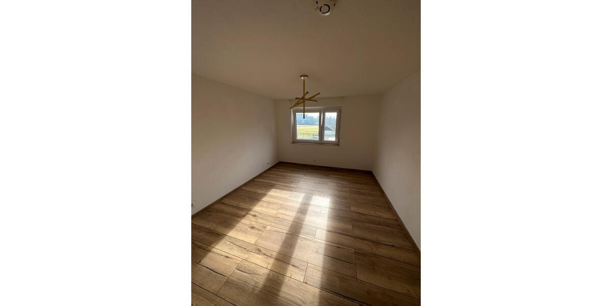 Etagenwohnung Tettnang - 3 Zimmer, 65 m&sup2;, 319.000&euro; | Angebot:27003085
