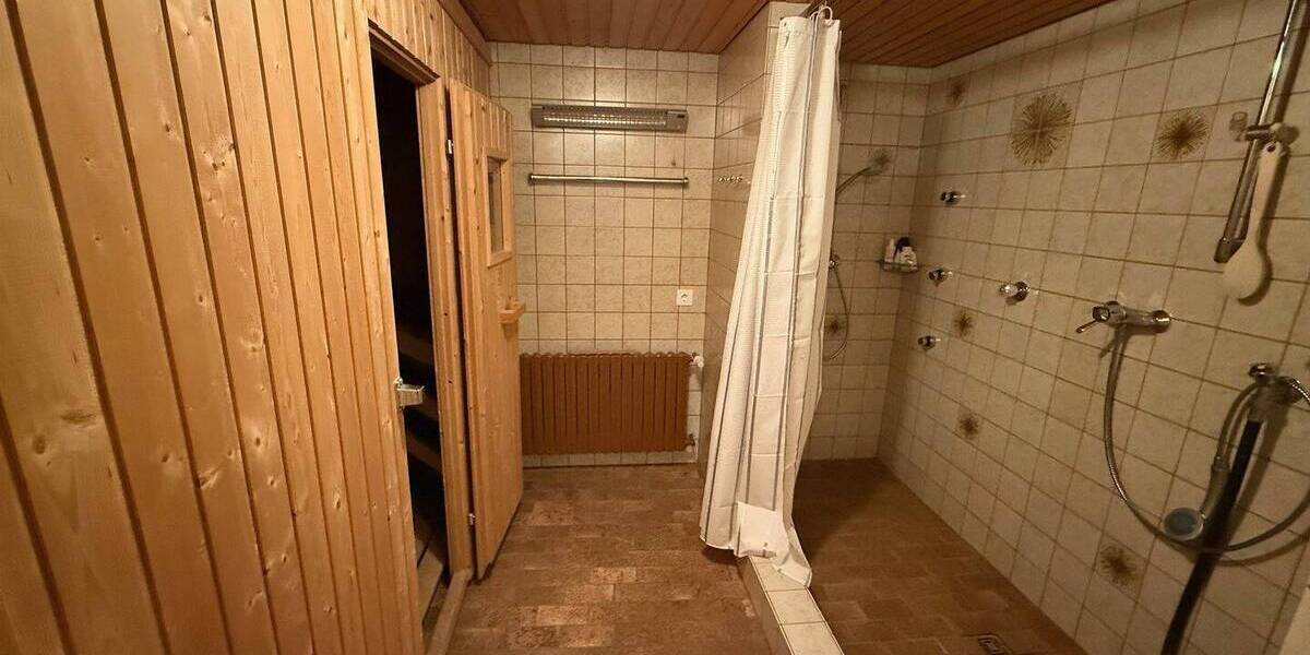 Mehrfamilienhaus, Wohnhaus Volkach - 6 Zimmer, 210 m&sup2;, 629.000&euro; | Angebot:26258554