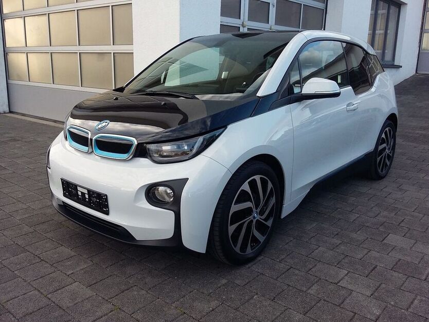 i3