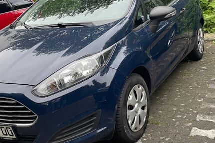 Ford Fiesta 112.000 km 4.500 &euro; Herford 32049