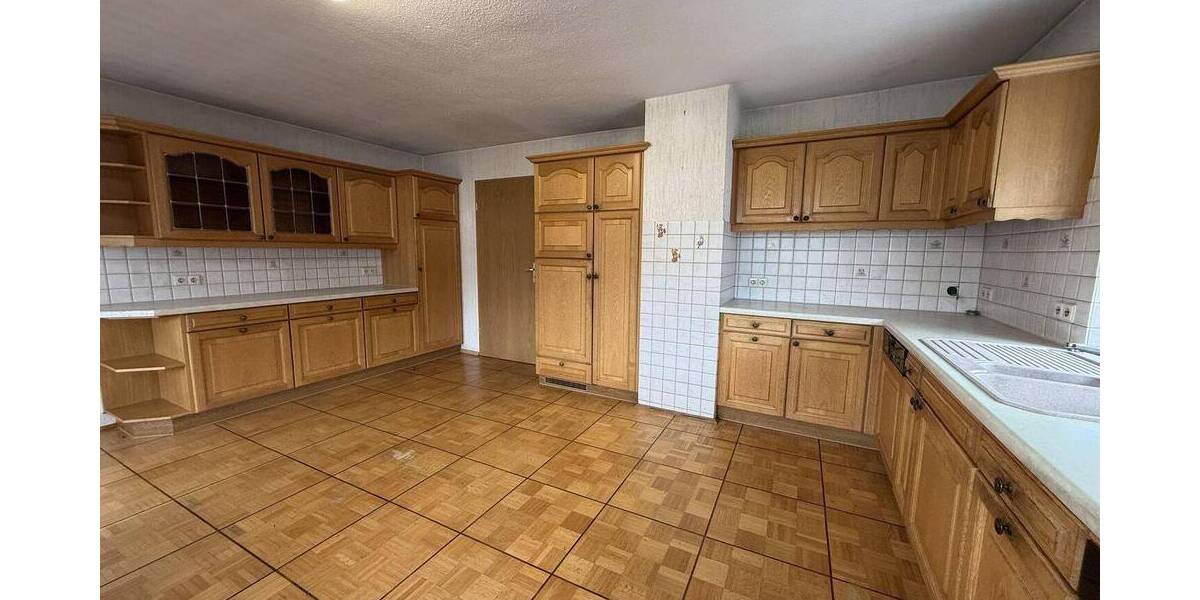 Einfamilienhaus Burladingen Starzeln - 5 Zimmer, 167 m&sup2;, 350.000&euro; | Angebot:26807390