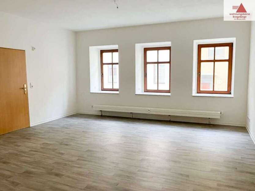 Wohnung zum Mieten in Annaberg-Buchholz 245 € 42 m²