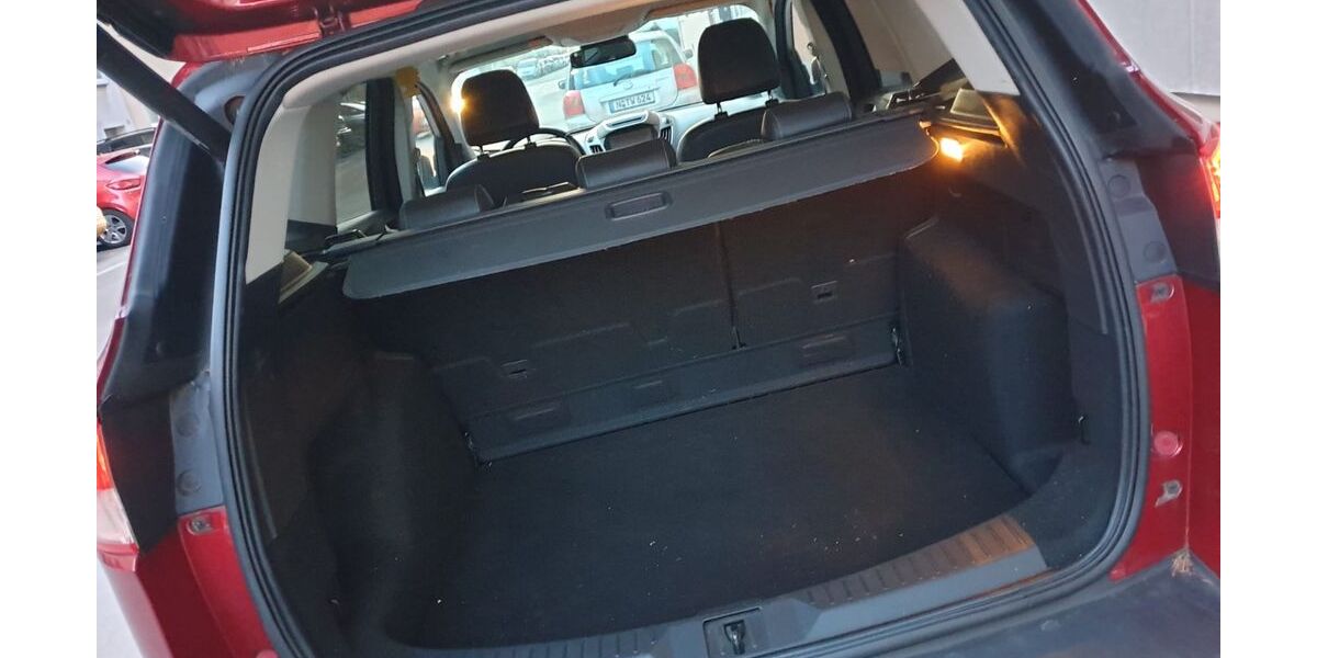 Ford Kuga 120.520 km 11.100 &euro; Nürnberg 90489