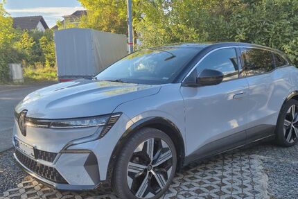 Renault Megane E-TECH 75.200 km 24.999 &euro; Königswinter 53639