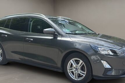 Ford Focus 138.400 km 10.699 &euro; Münster/Hessen 64839