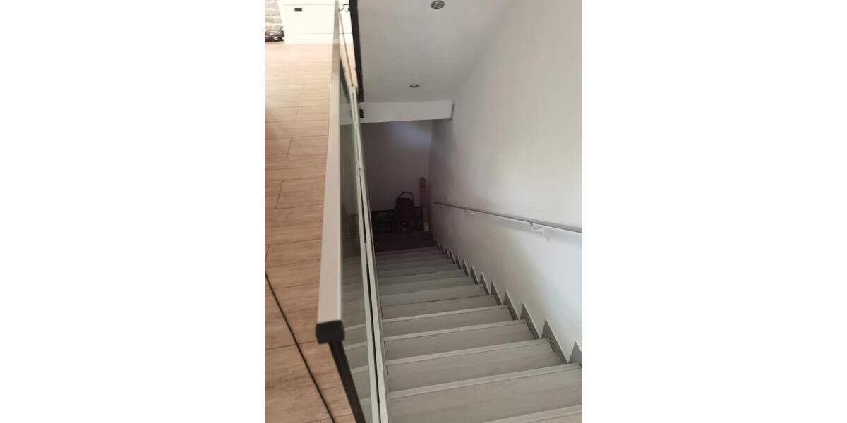 Reihenhaus Öhringen - 8 Zimmer, 240 m&sup2;, 629.000&euro; | Angebot:26324758