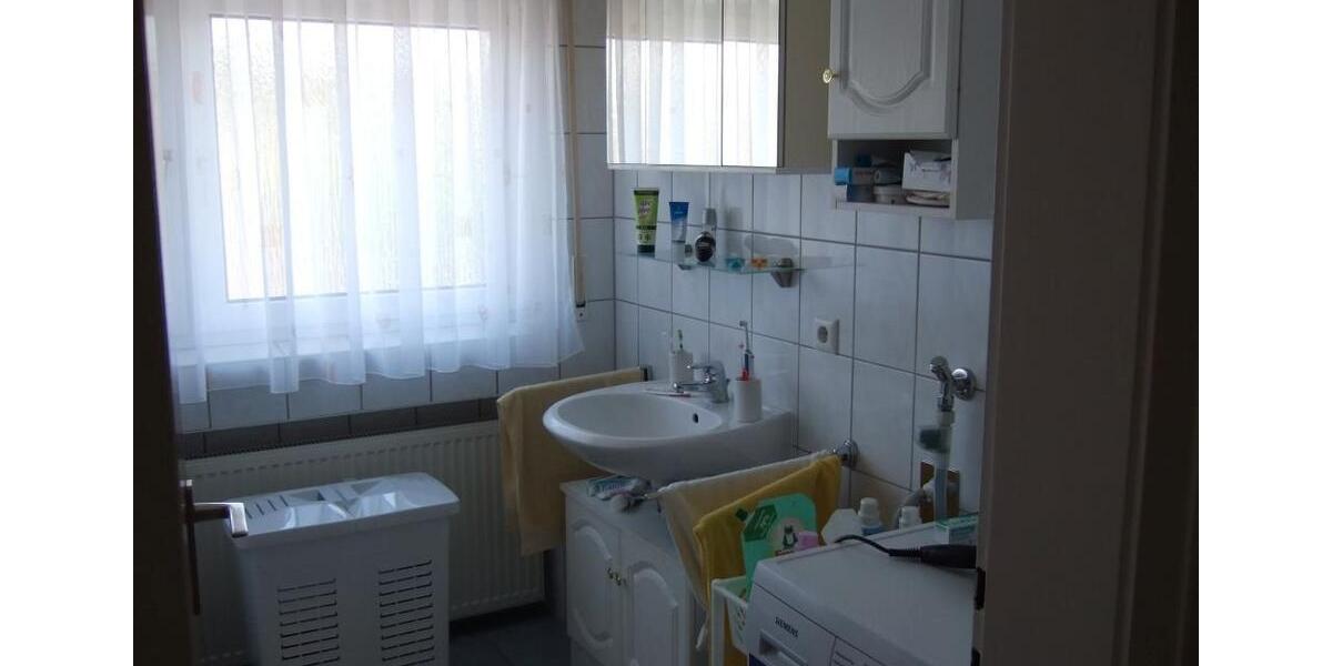 Dachgeschoßwohnung Rheinbreitbach - 4 Zimmer, 104 m&sup2;, 925&euro; | Angebot:26200449