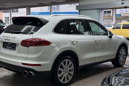Porsche Cayenne 215.000 km 21.999 &euro; Niestetal 34266