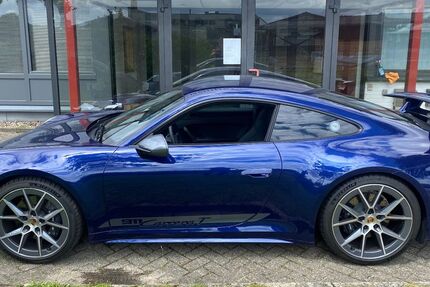 Porsche 992 2.500 km 137.911 &euro; Bad Bentheim 48455