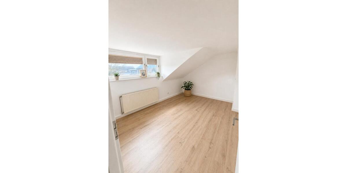Dachgeschoßwohnung Dillingen (Saar) - 3 Zimmer, 69 m&sup2;, 610&euro; | Angebot:26394906