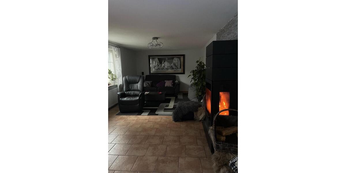 Einfamilienhaus Anröchte - 7 Zimmer, 170 m&sup2;, 250.000&euro; | Angebot:26581703