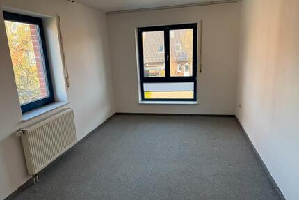 3 Zimmer Wohnung im 1 OG