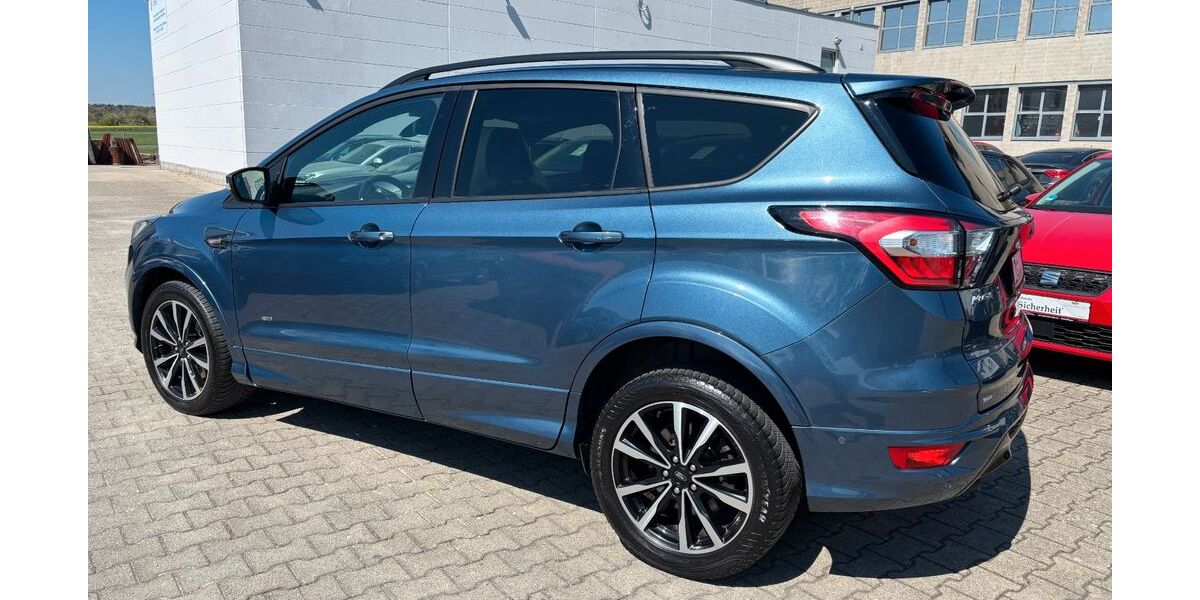 Ford Kuga 79.790 km 15.950 &euro; Nufringen/Stuttgart 71154
