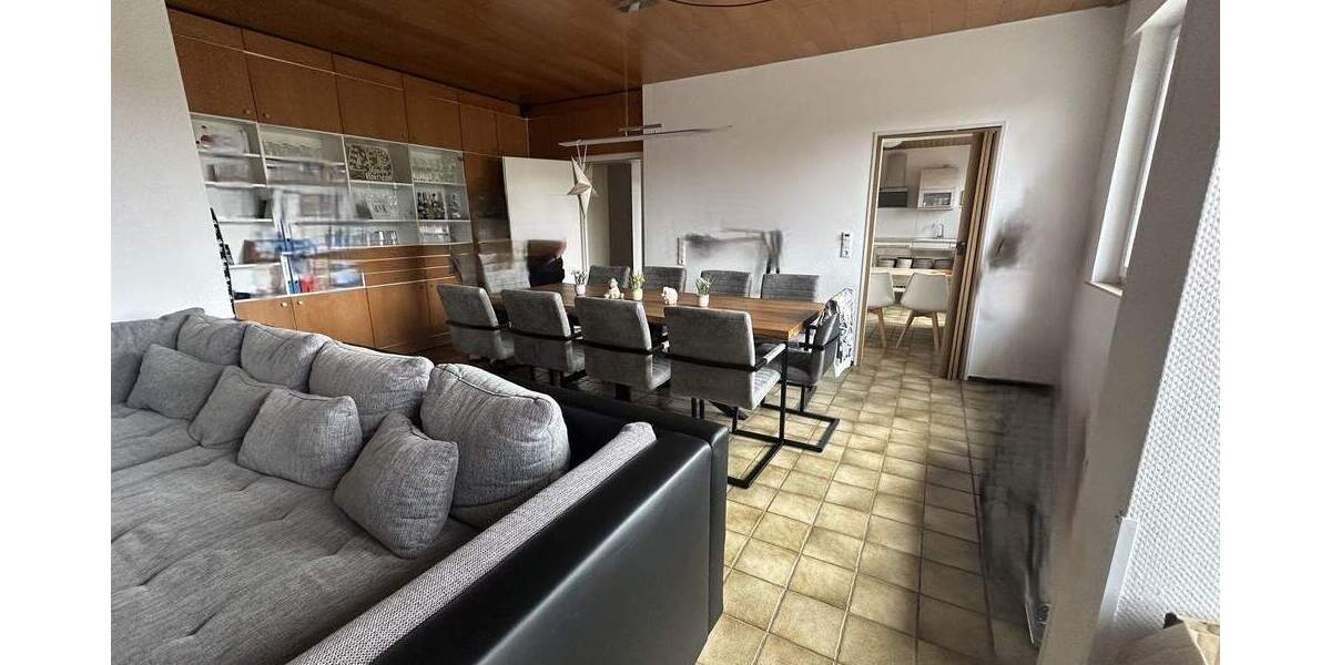 Mehrfamilienhaus, Wohnhaus Niederzier - 8 Zimmer, 274 m&sup2;, 415.000&euro; | Angebot:24436562