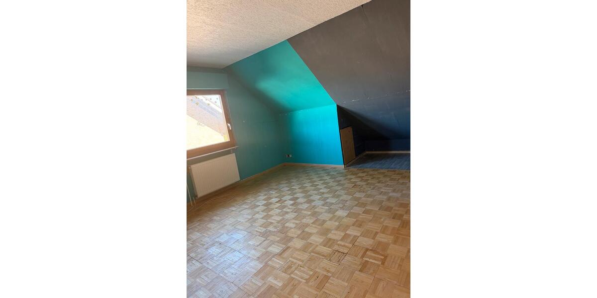 Einfamilienhaus Düngenheim - 7 Zimmer, 170 m&sup2;, 250.000&euro; | Angebot:26706257